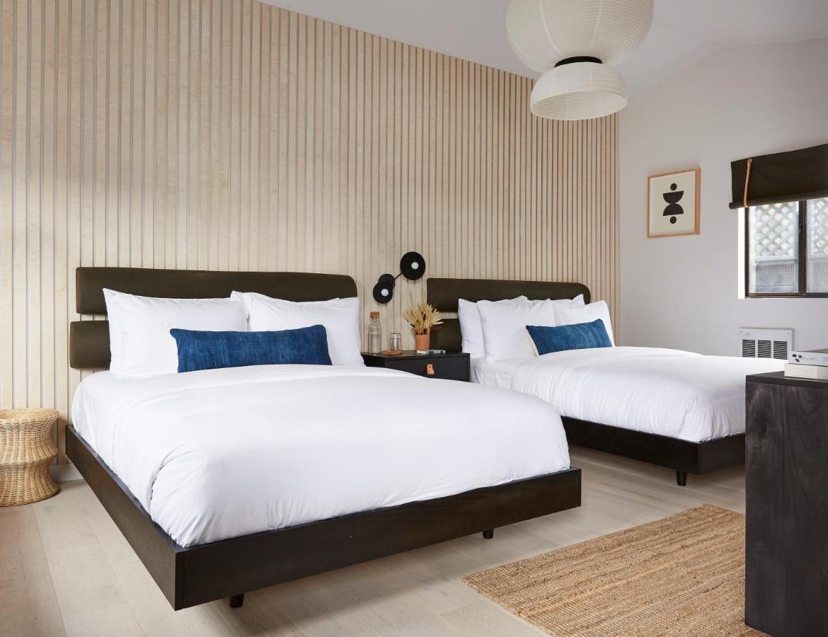Hotel White Water