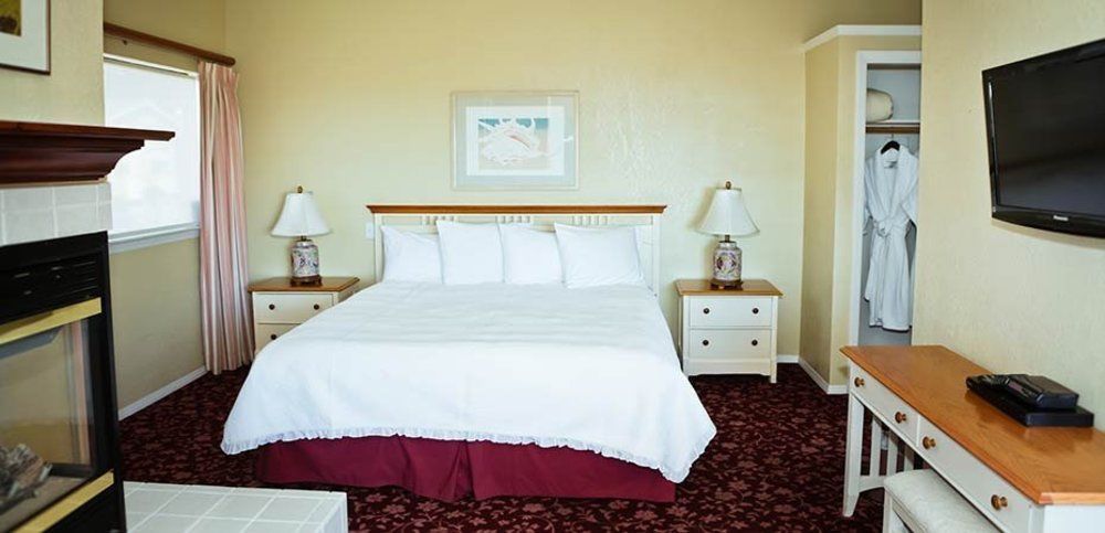 White Water Hotel 3*